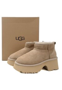 UGG Low-Cut Boot mit dickem Absatz in khaki