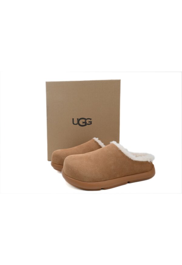 UGG Slipper Braun aus Veloursleder und Lammfell
