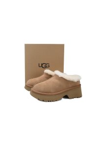 UGG New Heights Cozy Clog Braun