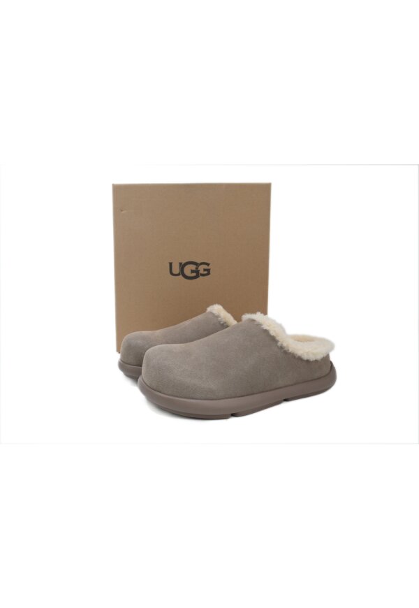 UGG Slipper in Graubraun