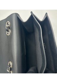 CHANEL CC Box Flap A98646 Medium Caviar-Kalbsleder Schwarz