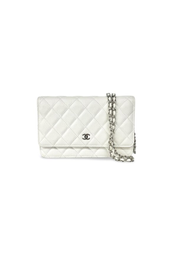 CHANEL Chain CC Wallet on Chain Quilted Caviar Medium Weiß