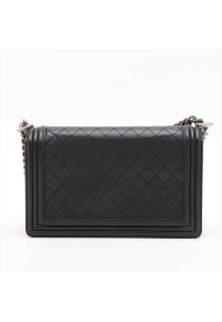CHANEL Boy Flap A92193 Quilted Lambskin Schwarz