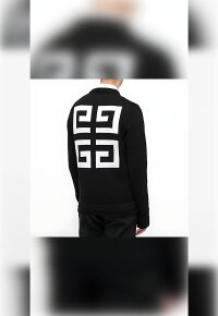 GIVENCHY SWEATSHIRT